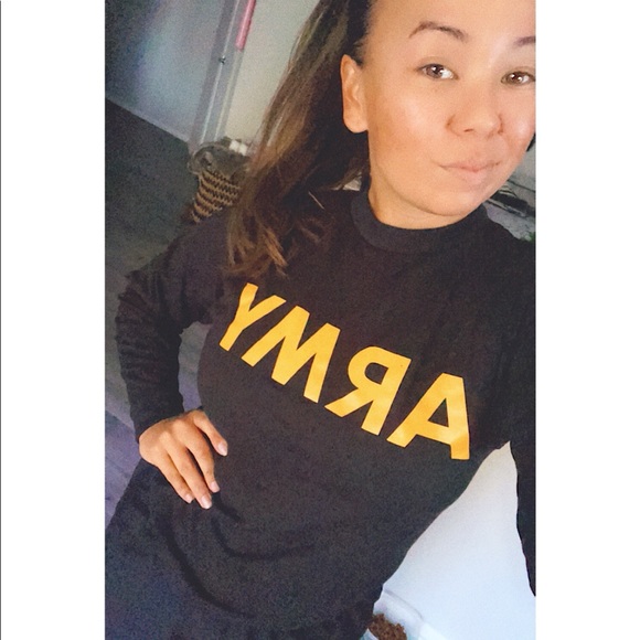 Meet your Posher, Leea - Picture 4 of 16